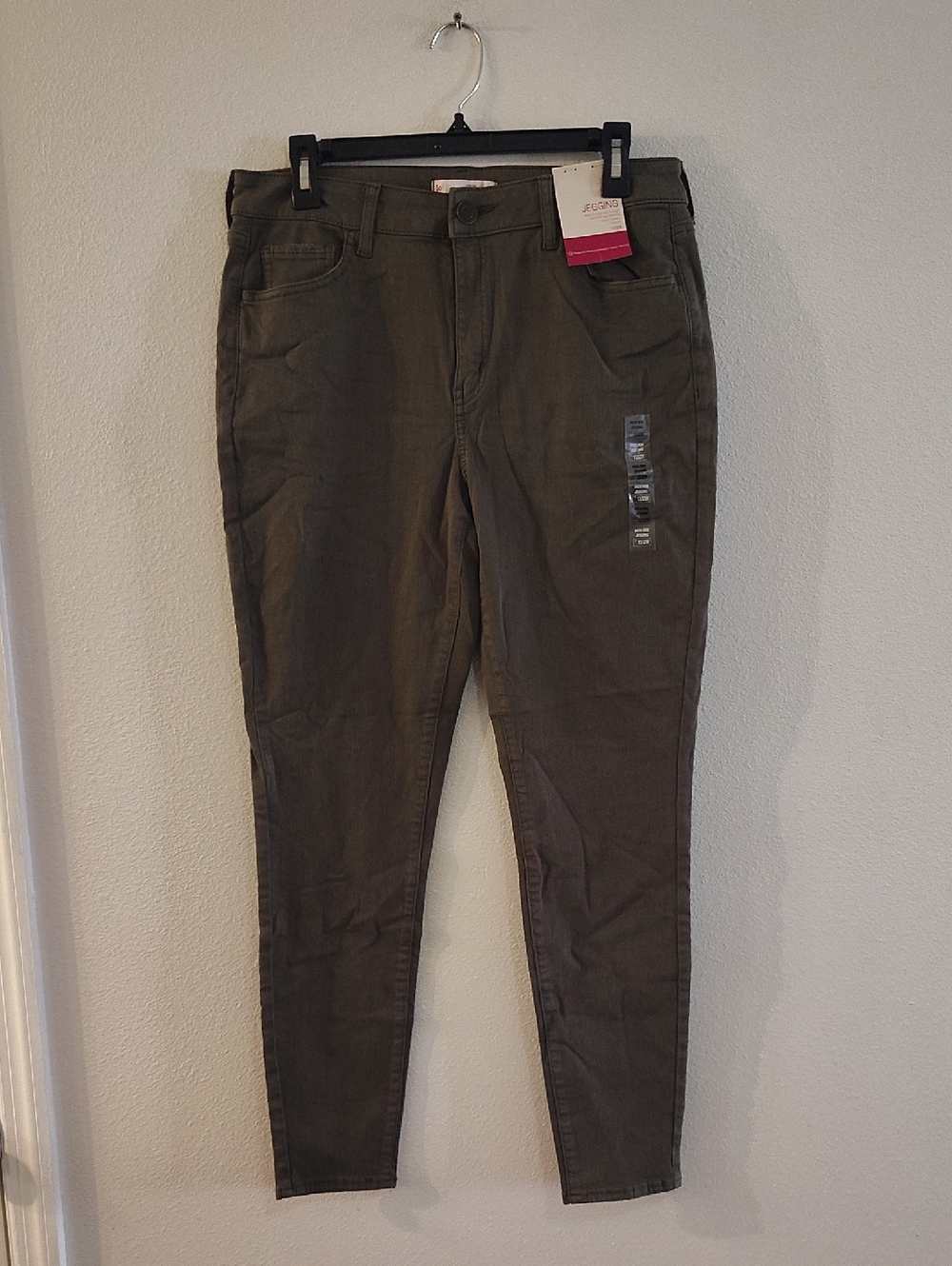 SO Olive Green Chinos for 234 women